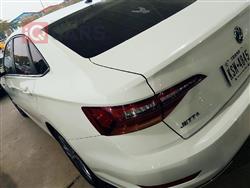 ڤۆڵکسواگن جێتا